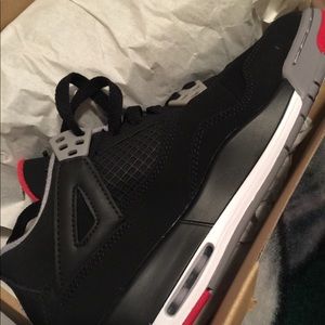 Jordan 4s